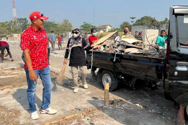 Kegiatan Gotong Royong Pembersihan Pasar Darurat Klaten