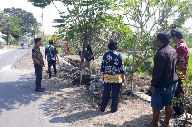 Monitoring dan Evaluasi Pekerjaan Drainase di Desa Bonyokan Kecamatan Jatinom