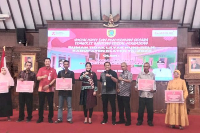 Sosialisasi dan Penyerahan Bantuan Sosial Rumah TIdak Layak Huni APBD Kab. Klaten TA 2024