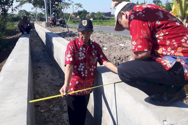 Verifikasi Pekerjaan Drainase di Buntalan Kecamatan Klaten Tengah dan Bonyokan Kecamatan Jatinom