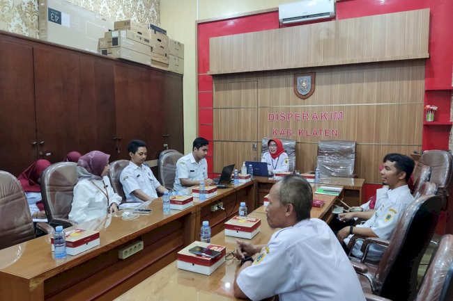 Rapat koordinasi sinkronisasi data kawasan kumuh kabupaten Klaten yg dihadiri oleh beberapa OPD pokja PKP