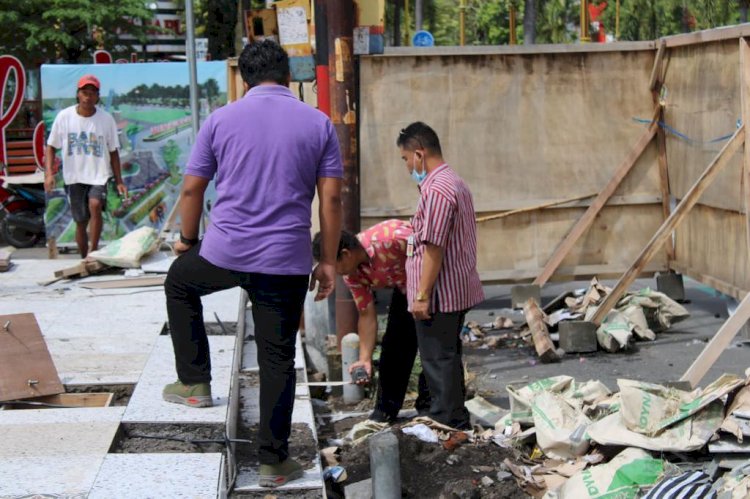 Monitoring pelaksanaan Revitalisasi Alun Alun 