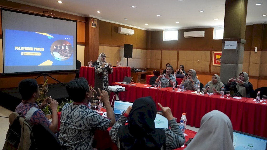 Bimtek Pengelolaan Keterbukaan Informasi Publik, Media Sosial, dan Pelayanan Publik